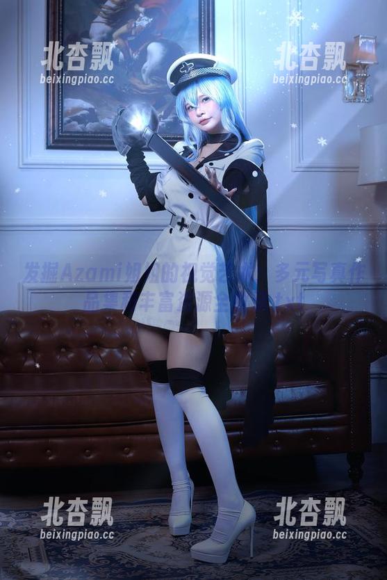 发掘Azami姐姐的视觉艺术：多元写真作品集和丰富资源全收录.txt