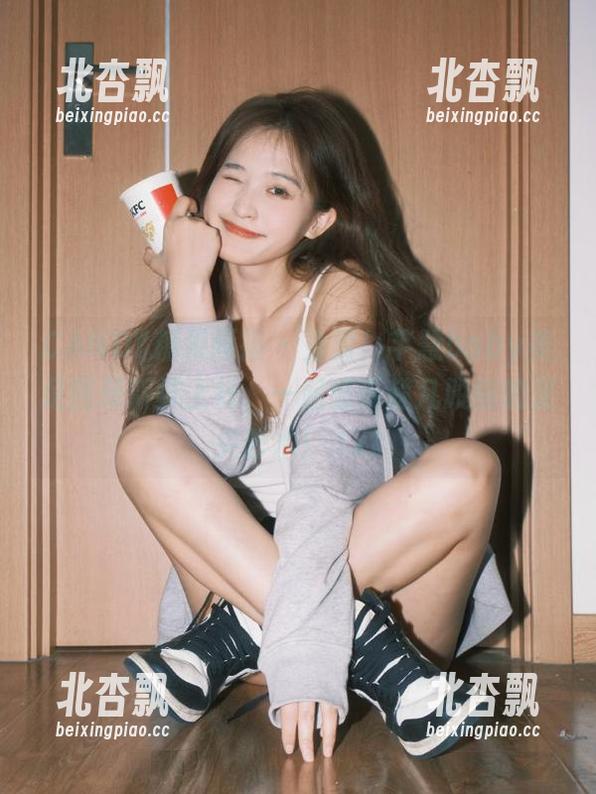CANDY糖果画报-芊慧baby CANDY糖果画报 - 免费!芊慧baby美足图册新鲜上线,一起感受超凡脱俗的足尖艺术!.txt