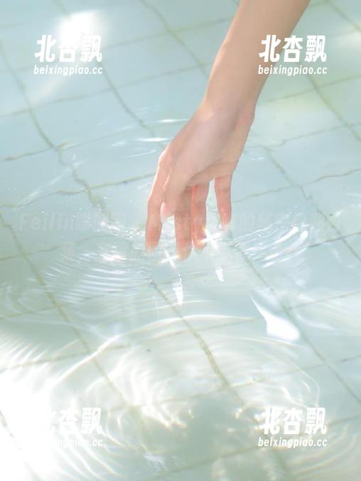 Feilin嗲囡囡 - Misty萌晰的秘密福利合集，高清原图等你来下载！.txt