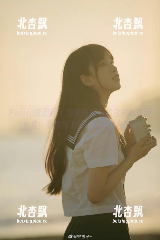 Feilin嗲囡囡 - 领略陈媚儿的白衬衫美图合集：柔和与力量的完美结合.txt