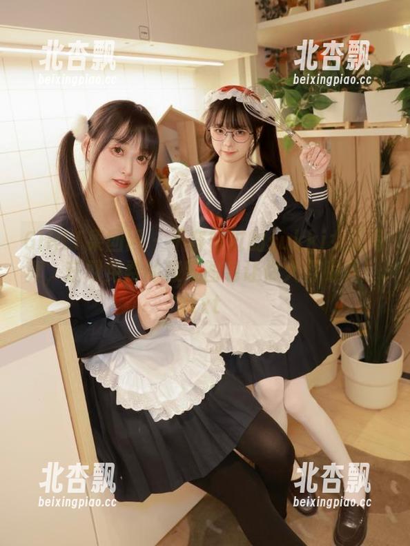 GIRLT果团网 - 不容错过的sukki女王写真，获取免费的极致图包让你大开眼界！.txt