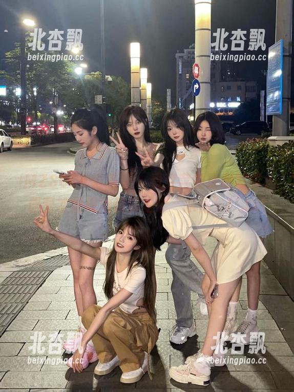 IMZSOCK爱美足 - 看菜菜的透明写真，原图才发现她其实是个“水鬼”！.txt