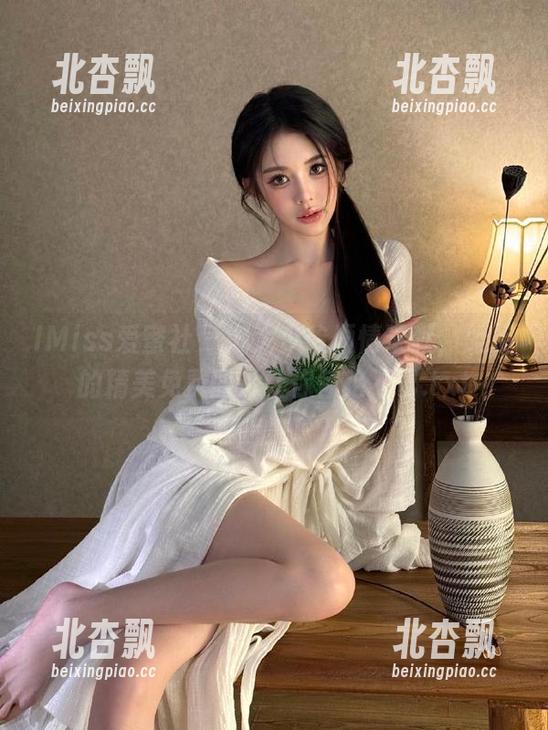 IMiss爱蜜社 - 娜大少爷倾情奉献，姐姐的精美免费图片让你惊艳不已.txt