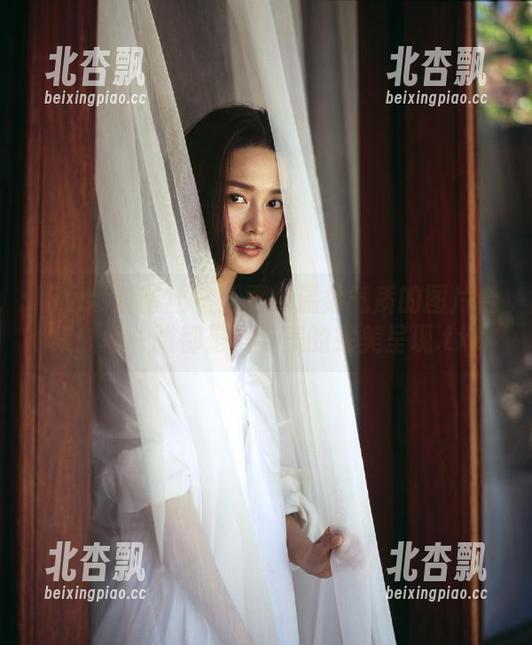 IMiss爱蜜社 - 王雨纯温柔气质的图片合集：每一张都是爱与美的完美呈现.txt