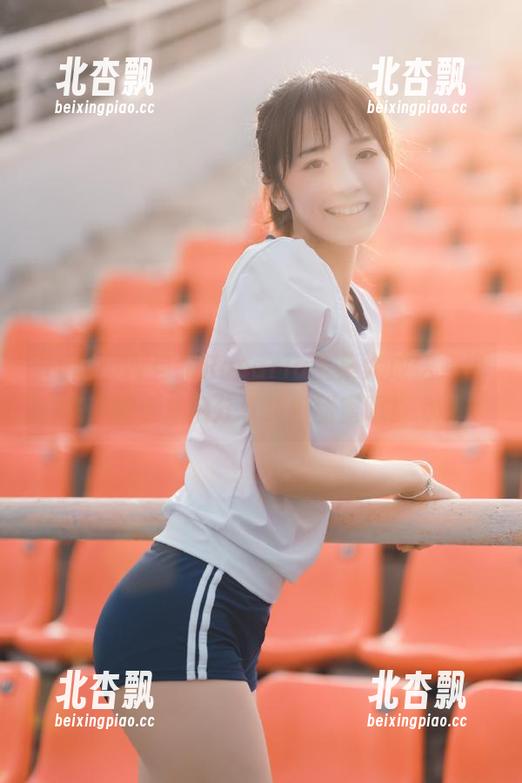 KuukoW自拍Rosaria全集大放送，快来下载与我们分享这份甜蜜吧！.txt