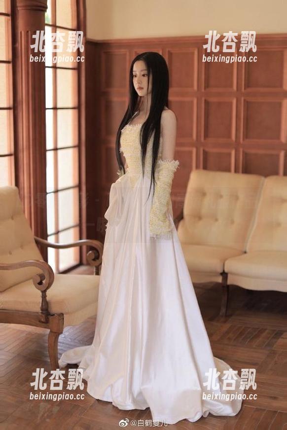 LD零度摄影 - 明明绝美的高清礼服作品，让每一瞬间都如此动人！.txt
