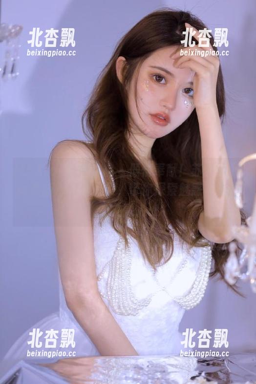 MFStar模范学院 - 倾情奉献！苏西-susie最新吊带作品集，带你探索魅惑与动感的交融.txt