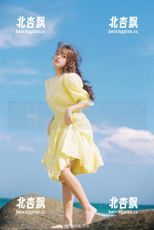 喵糖映画定制夏日睡衣写真，给你带来绝佳的拍摄体验和夏日享受！.txt