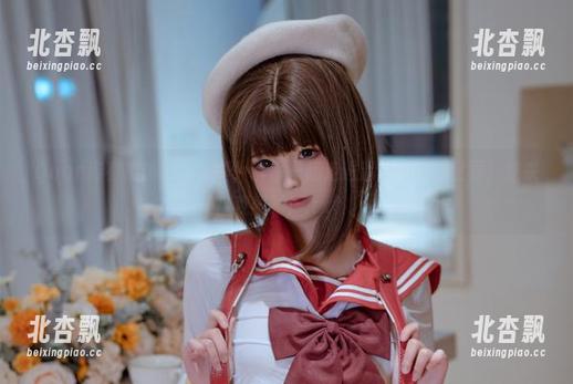 Quan冉有点饿护士写真，带你一起走进温柔的医疗世界，快来观看吧！.txt