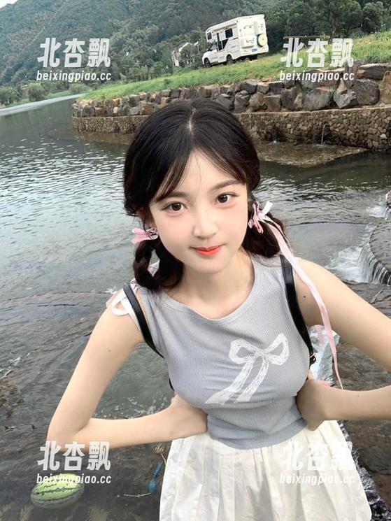 当美图成为慰藉，Sia(시아)[Paranhosu]治愈者的图集之旅.txt
