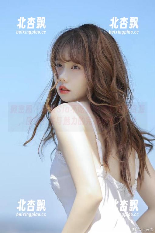 Sia不吃鱼 微密圈 - 探索Sia不吃鱼女神的写真资源,感受个性与魅力的完美结合!.txt