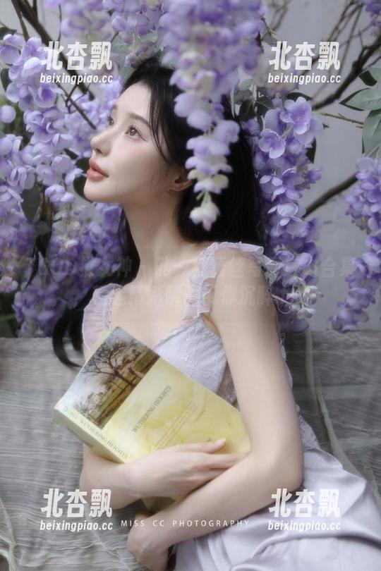 TGOD推女神 - 孔一红蕾丝写真魅力合集，精选精彩瞬间带你沉醉.txt