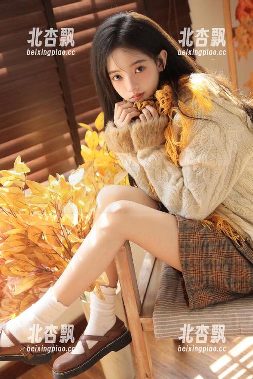 TGOD推女神 - 黄歆苑chobits的棉袜图集，带来无限福利，让我来陪你！.txt