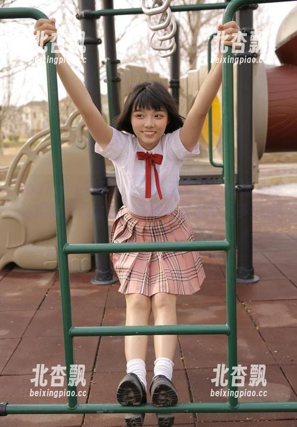 TouTiao头条女神 - 高清写真：陈怡曼的体操服魅力太强，连镜头都忍不住多拍几张！.txt