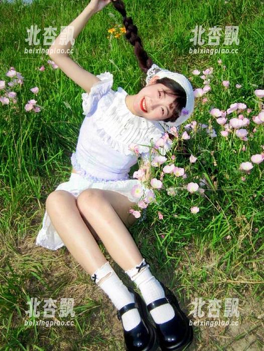 UGirls尤果网 - 诗朵雅的粉色使者，甜美写真原图让人心动不已！.txt