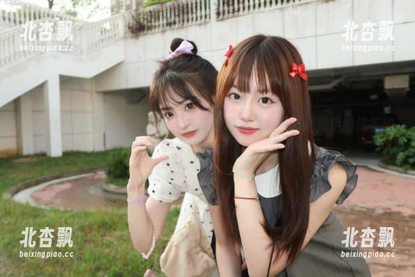 XIAOYU语画界-唐宁宁 XIAOYU语画界 - 唐宁宁:在高清写真中展示长腿背后的搞笑故事.txt