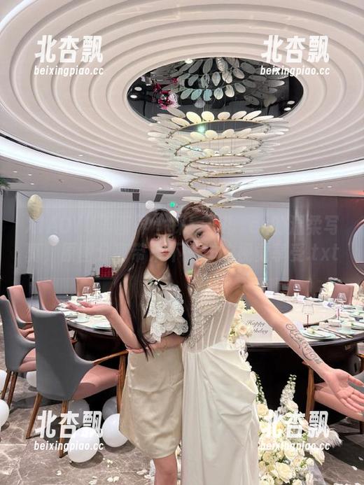 XIAOYU语画界 - 探索玥儿玥er的温柔写真，原图分享带来不一样的视觉享受.txt