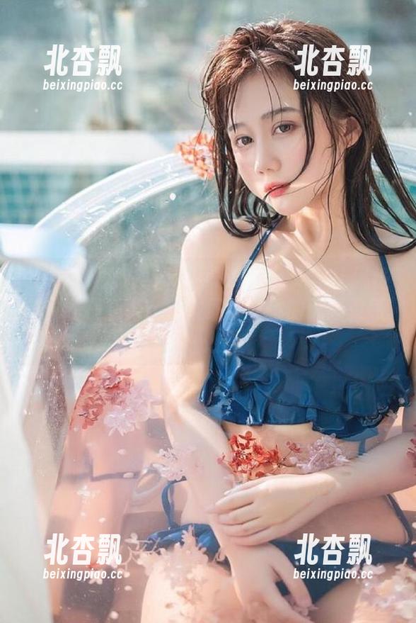Xiuren秀人网 - 周慕汐全新职场OL风格写真作品更新，激发职场女性的无限灵感.txt
