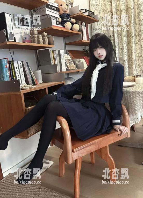 Xiuren秀人网 - 这才是夏天的样子！戴渃欣写真合集，瞬间带给你无穷灵感！.txt