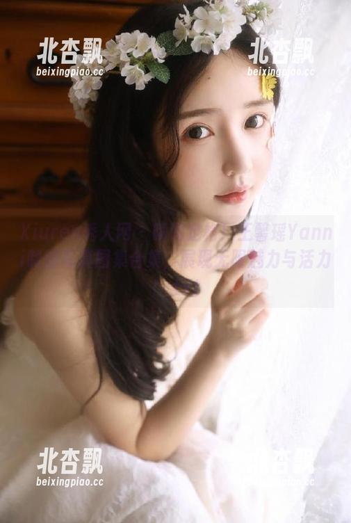 Xiuren秀人网 - 瞬间定格！王馨瑶Yanni制服写真图集合集，展现无限魅力与活力！.txt