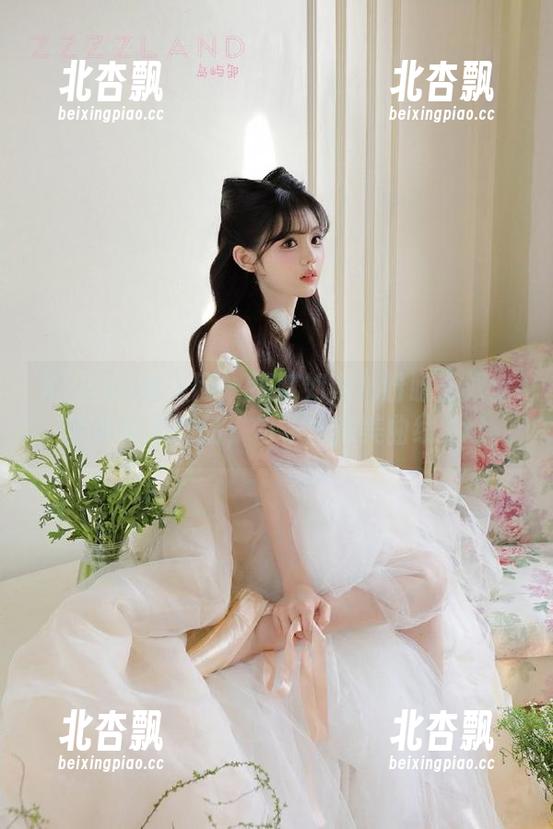 Xiuren秀人网 - 细腻如斯！盼盼玉奴全套体操服作品，勾勒出完美曲线.txt