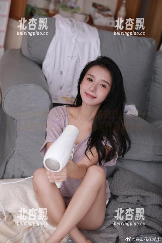Xiuren秀人网 - 最新美图来袭！苏可er泳装写真让人仿佛置身夏日海滩.txt