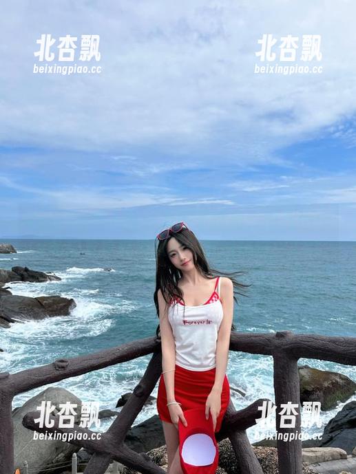 Xiuren秀人网-雨儿baby Xiuren秀人网 - 万圣节特辑:雨儿baby私拍写真展现秋日的梦幻风情!.txt
