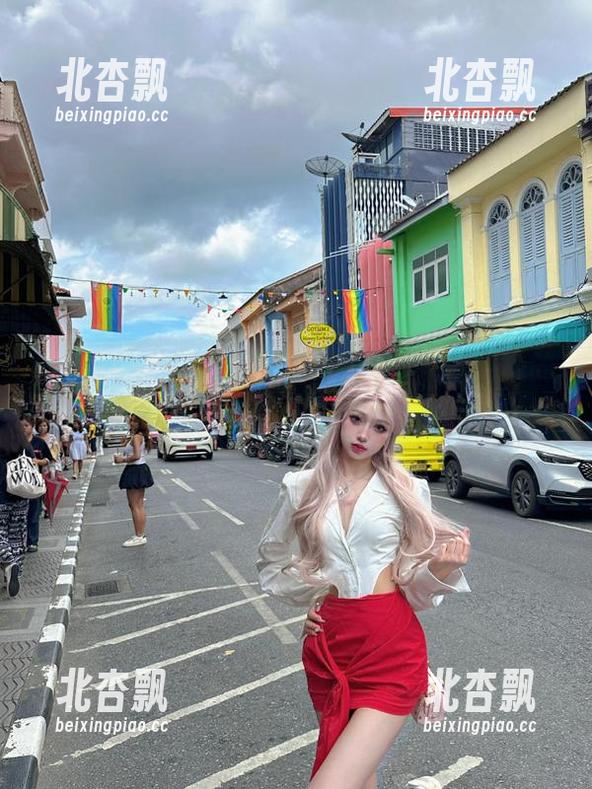 beautyleg - 在云端绽放：Lina空姐的美图分享与飞行故事.txt