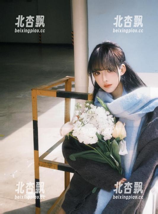 pans - 绝不能错过的梦梦少女写真，美图中细腻触动你的心灵，照片如梦似幻！.txt