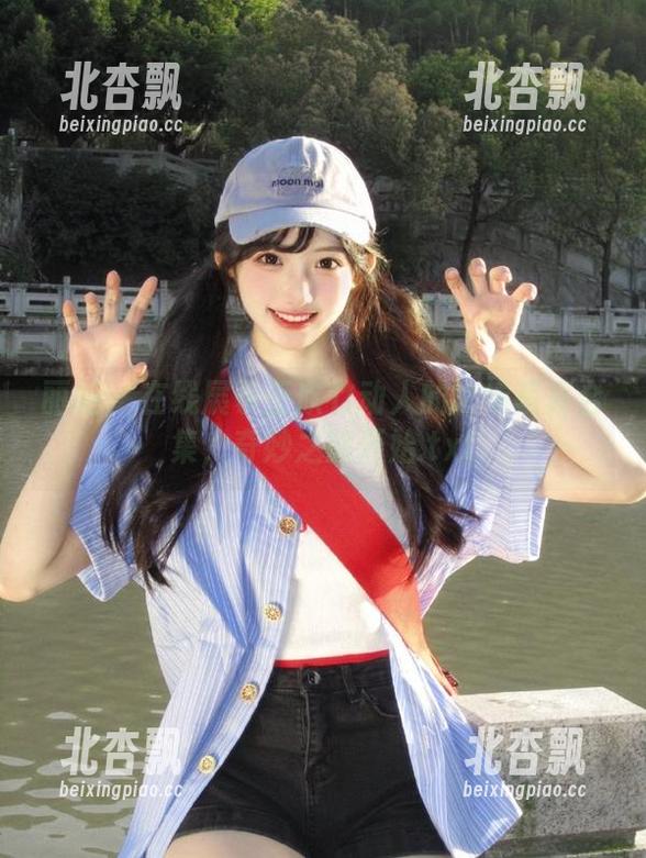 丽柜 - 在线展示王欣竹动人的剧情写真合集，奇妙之旅开始.txt