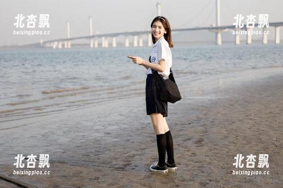 丽柜-语寒 丽柜 - 流行趋势来袭,语寒高跟鞋写真免费下载,快来获取.txt