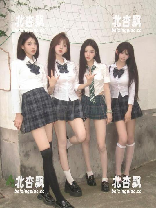 瑜伽之美：余多多Dudu全新写真合集，最新更新带给你不同的视觉享受！.txt