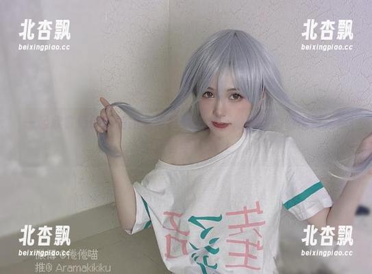 一起欣赏倦倦喵的睡衣写真集，分享她独特的慵懒时光与生活哲学！.txt