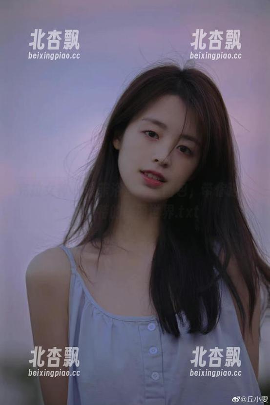 克拉女神 - 慕菲浴室私房图包，带你进入她独特的美丽世界.txt