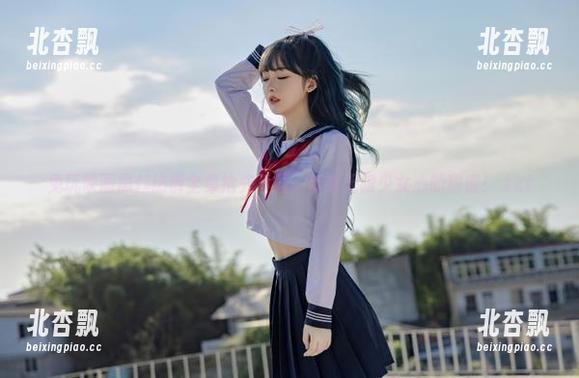 兔玩映画黑丝热裤全集抢先下载，带来无限少女心的甜蜜！.txt