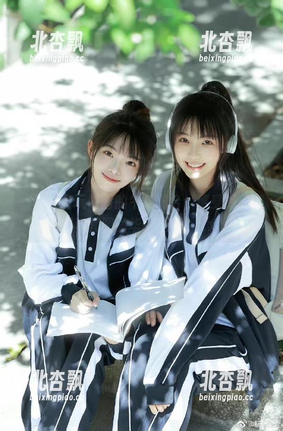 一起在兔玩映画的午后阳台，感受绝美美图与套图的华丽交织！.txt