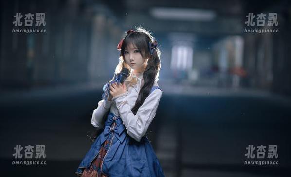 青春的旋律：名赖弥七精选少女写真，感受每一份青春闪耀.txt
