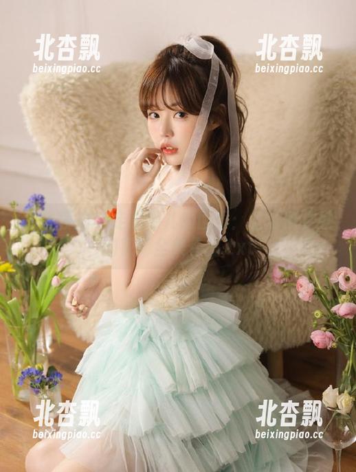 大生模拍 - 走进珊儿的世界：全面欣赏她的花嫁全集作品.txt