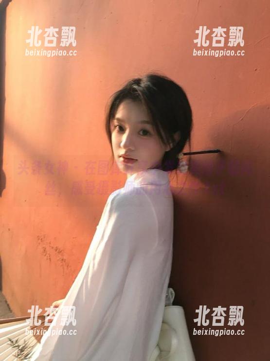 头条女神 - 在图库分享中发现美纳子的肉丝，感受摄影师的用心之作.txt
