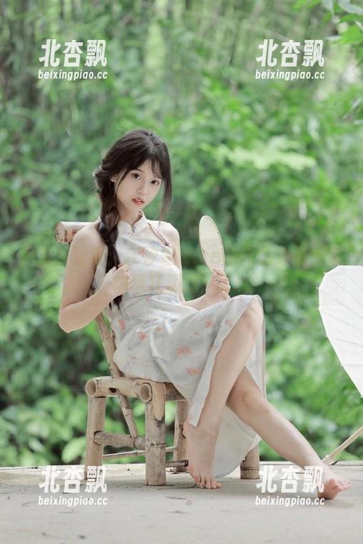 万圣节狂欢：奈汐酱Nice的作品集资源带你疯狂派对！.txt