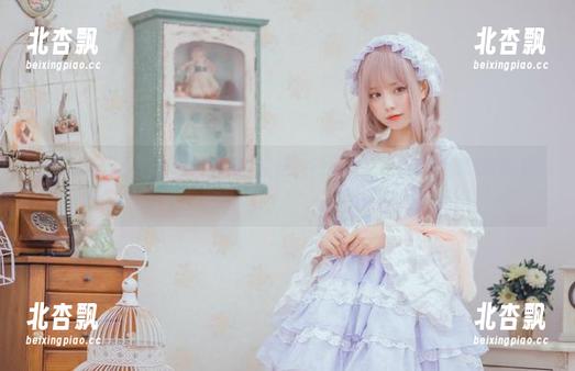小野妹子w带你领略天台写真精选，感受独特视角下的美妙世界.txt