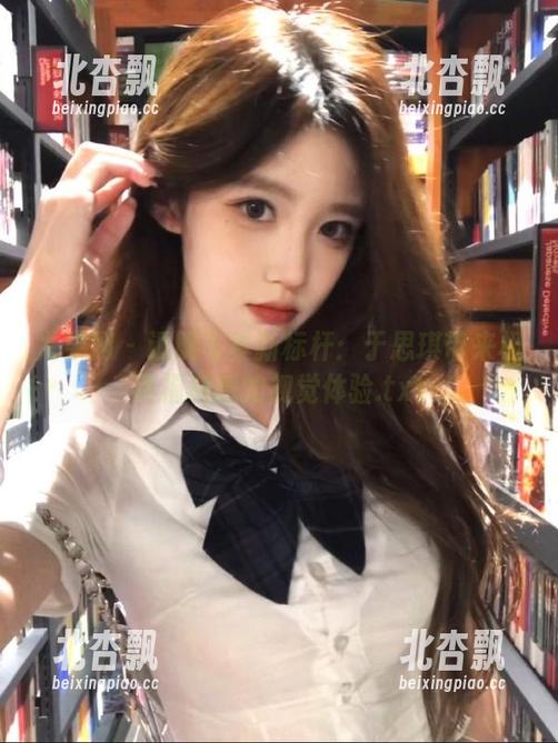 尤果网 - 透明写真新标杆：于思琪带来极具福利感的视觉体验.txt