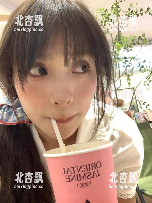 尤果网 - 深入了解周心情，御姐写真原图带你领略她的独特个性.txt