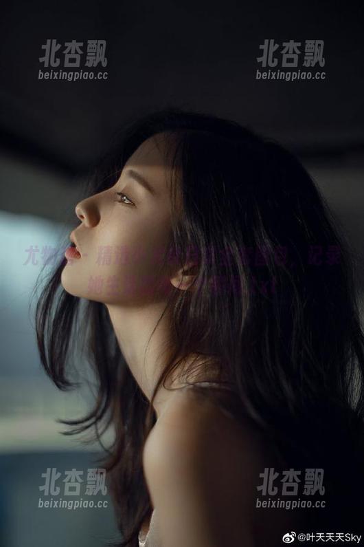 尤物馆 - 精选小尤奈日常全套图包，记录她生活的每一个瞬间.txt