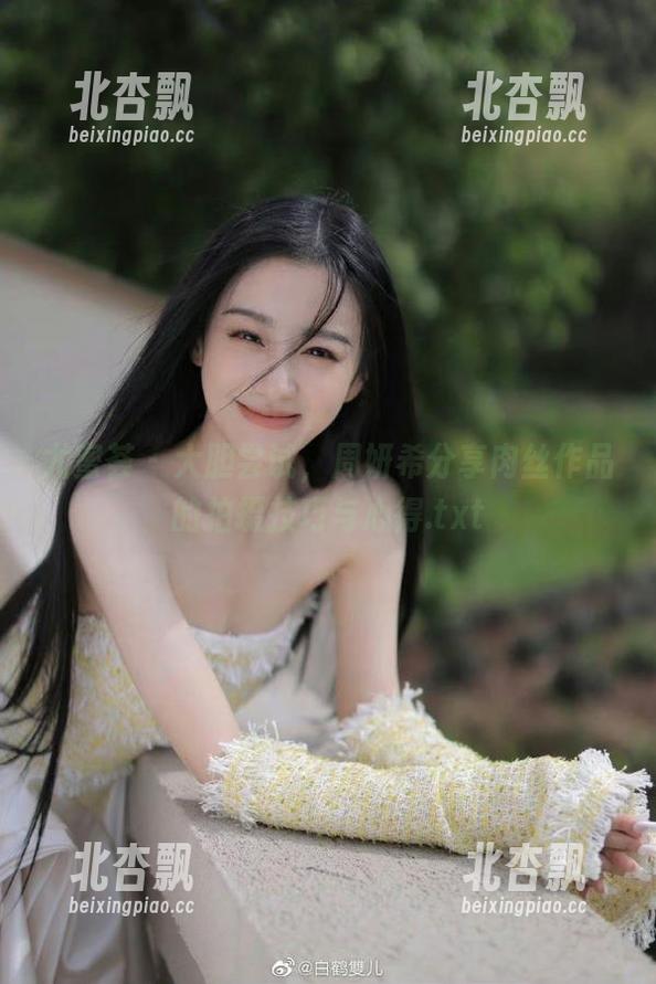 尤蜜荟-周妍希 尤蜜荟 - 大胆尝试,周妍希分享肉丝作品的拍摄技巧与心得.txt