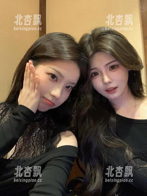 尤蜜荟 - 走进尤妮丝Egg妹妹的世界，感受她私拍套图中的每一分娇俏与灵动！.txt