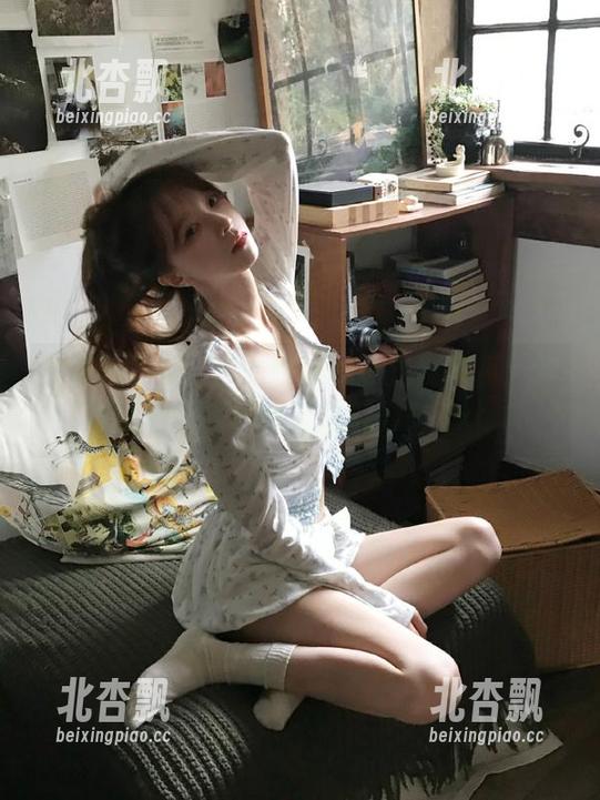 徐珺大哥 微密圈 - 徐珺大哥的连体衣定制写真:穿出个性,展现无限魅力!.txt