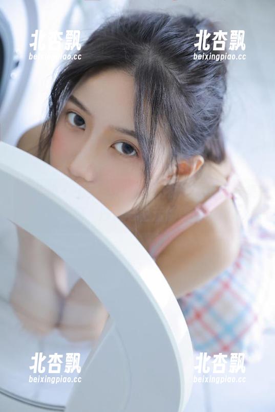 推女神-王乔恩Abby 推女神 - 王乔恩Abby泳衣私房写真合集,欢享阳光、沙滩与生活的美好瞬间.txt