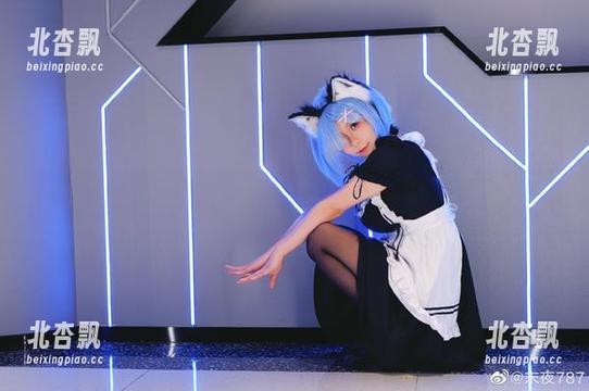 末夜787的秘密：舰长蕾姆的高清写真作品集揭秘.txt