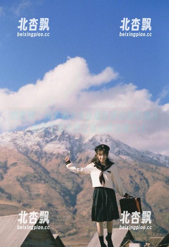 微密圈 - 探索杨大乐乐很靠谱的粉色魅力，福利写真作品让你心跳加速.txt